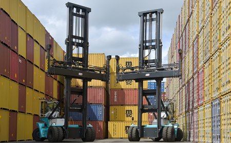 Port of Spain has placed an order for five Konecranes lift trucks.