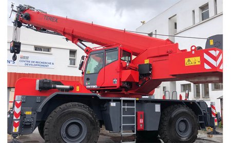 TRT 90 Rough Terrain Crane