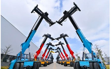 SANY Port Machinery Held the Electric Product Launch Event