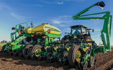 1775NT 12Row30 Drawn Planter