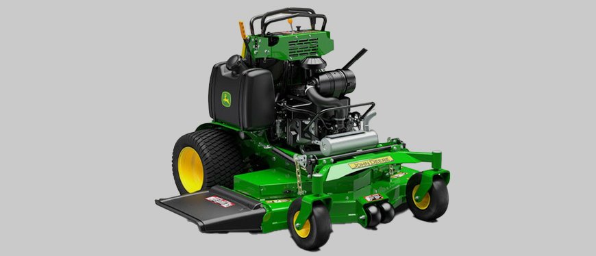 John Deere s 2024 QuikTrak Commercial Mowers Make a Distinctive Impression