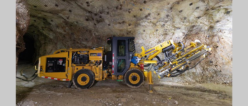 Komatsu Introduces Battery-Powered Models Of Drilling And Bolting Rigs