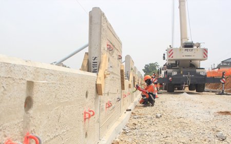 Terex Rough Terrain Cranes Bolster Construction Of Abidjan Metro