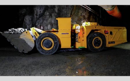 Komatsu launches battery-powered LHD alongside innovative charging solution