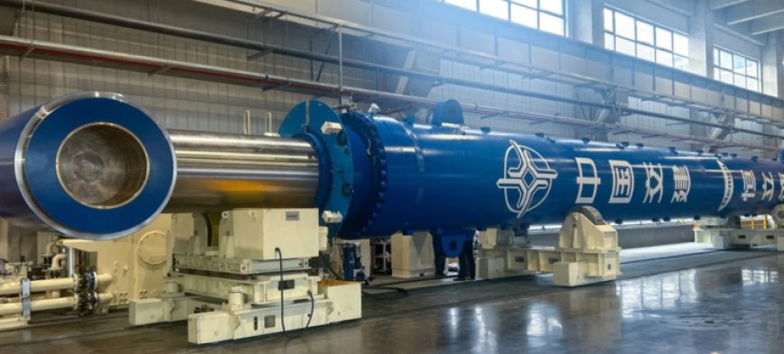 China produces the world’s most powerful hydraulic cylinder for marine pile driving