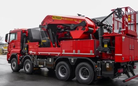 PALFINGER PK 200002L-SH loader crane with integrated frame module