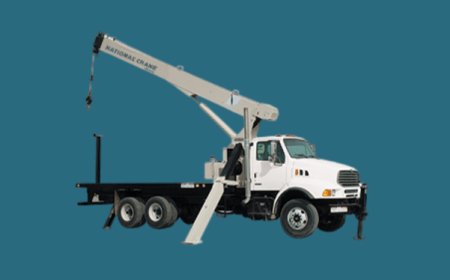The 600E2 Stand Up Boom Trucks