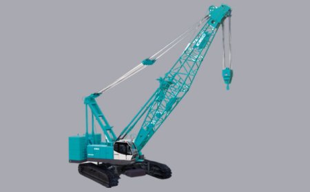 The CKL 1350i is a powerful and versatile crawler crane