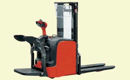 Electric Pallet Stacker