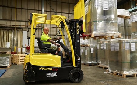 3 Wheel Front Drive Electric Counterbalanced Forklift Truck