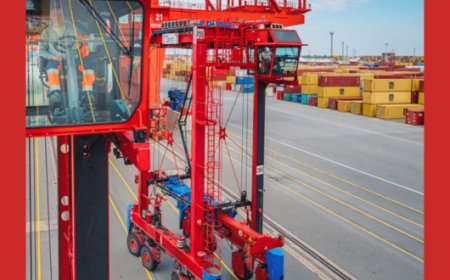 EUROGATE Container Terminal Hamburg invests in 15 Hybrid Konecranes Noell Straddle Carriers with new retrofit-ready modular design