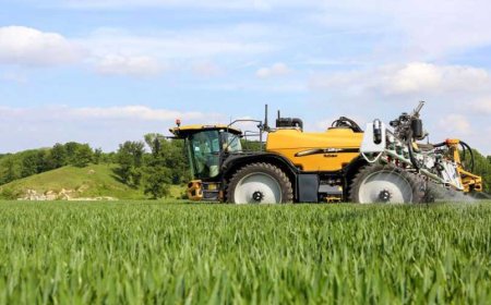 Challenger’s Self-propelled Sprayer to Work at Cereals 2016