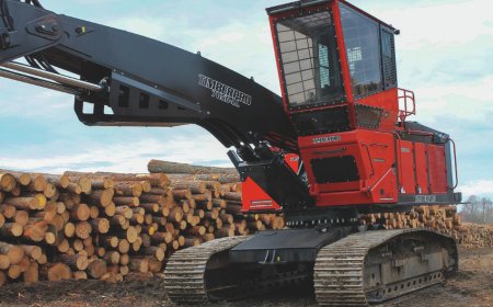 Komatsu debuts new TimberPro swing machine