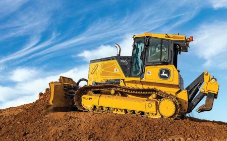 FEATURES OF NEW JOHN DEERE 700L, 750L DOZERS