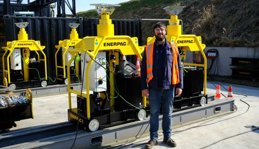 Enerpac Completes World's First and Largest Lifting Job For Maintenance