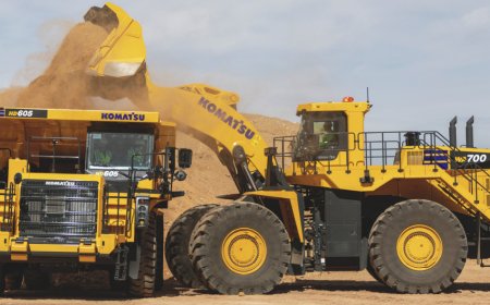 Komatsu acquires Core Machinery to expand dealership network