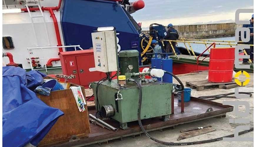 Flushing a Hydraulic System
