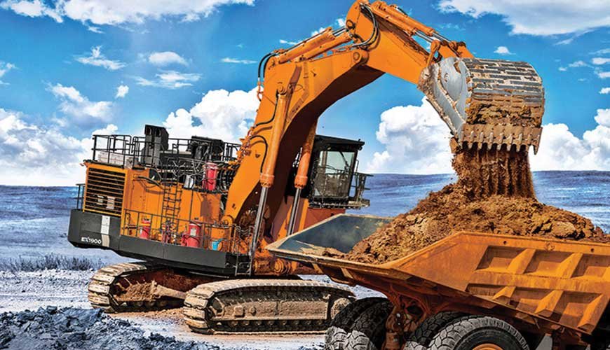 HITACHI EX2000-7 ULTRA-LARGE HYDRAULIC EXCAVATOR