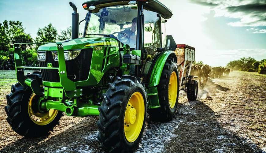 John Deere 5 Series Utility Tractors