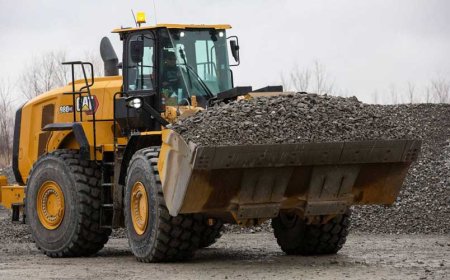 JOHN DEERE 700L PL40 PIPELAYER-READY CRAWLER