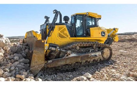 JOHN DEERE MADE IMPROVEMENTS TO 950K AND 1050K DOZER MODELS