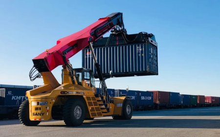 Stack Faster And Safer-Over 40T Reach Stacker