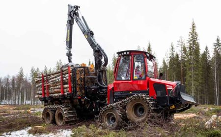 Komatsu 845-1 Forwarder