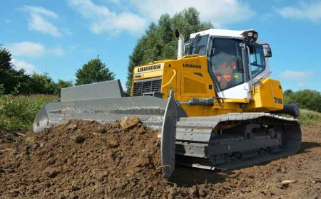 Liebherr Unveils PR 716 Dozer...