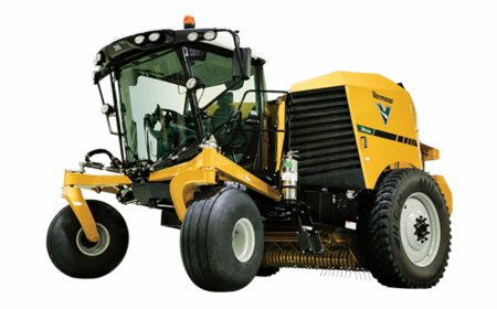 Self-propelled Balers