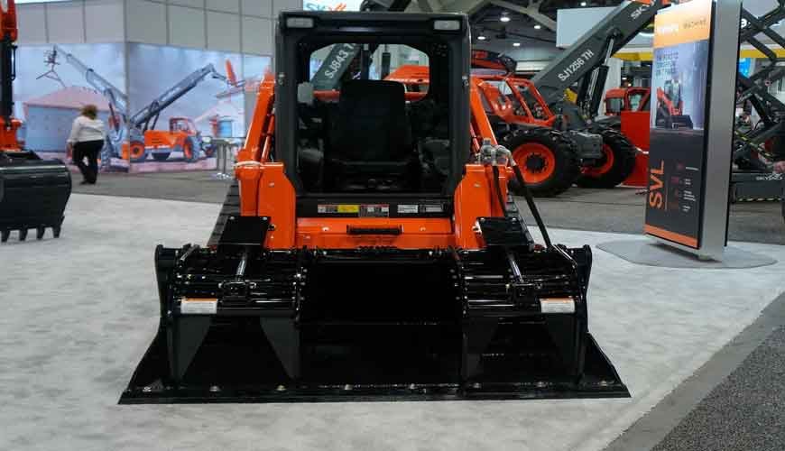 Kubota SVL75-2 is now available in High-Flow Models