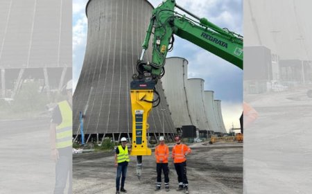 Epiroc hydraulic breaker paves the way for power plant deconstruction in Gelsenkirchen-Scholven