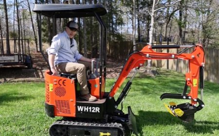 AGT WH12R Mini Excavator - Engine Oil & Hydraulic Fluid Change & Function Testing