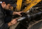 Why do hydraulic cylinders lose pressure over time?